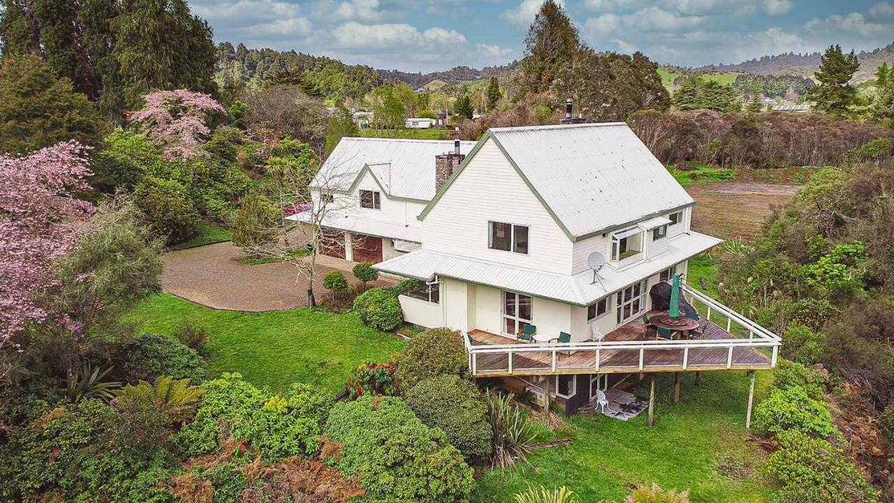 Spiral Gardens Country Park Retreat Apartment Raurimu Exterior photo