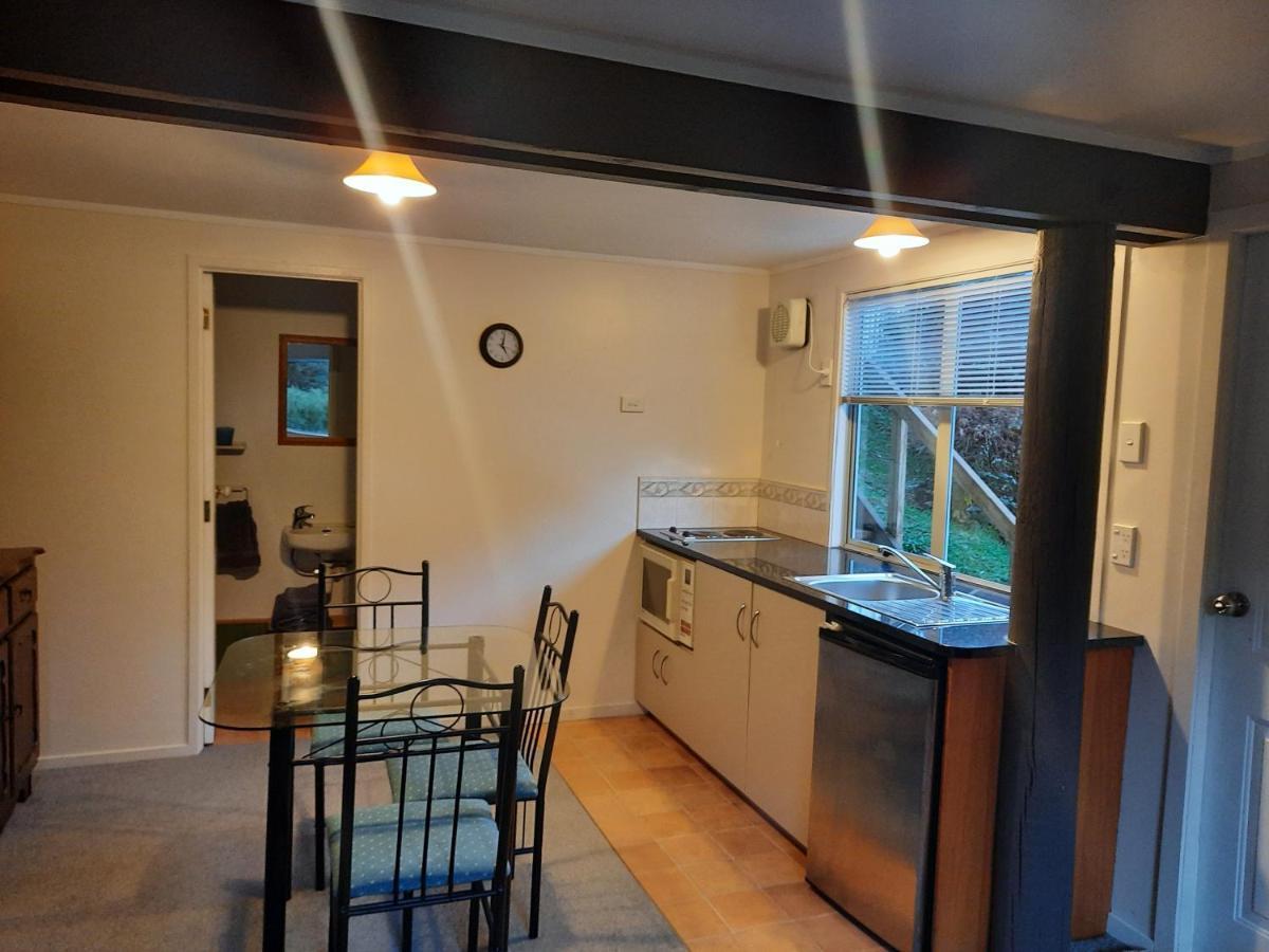 Spiral Gardens Country Park Retreat Apartment Raurimu Exterior photo