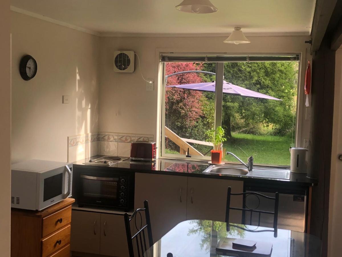 Spiral Gardens Country Park Retreat Apartment Raurimu Exterior photo